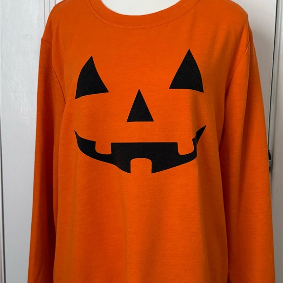 Tops - Orange Pumpkin Face Sweatshirt
